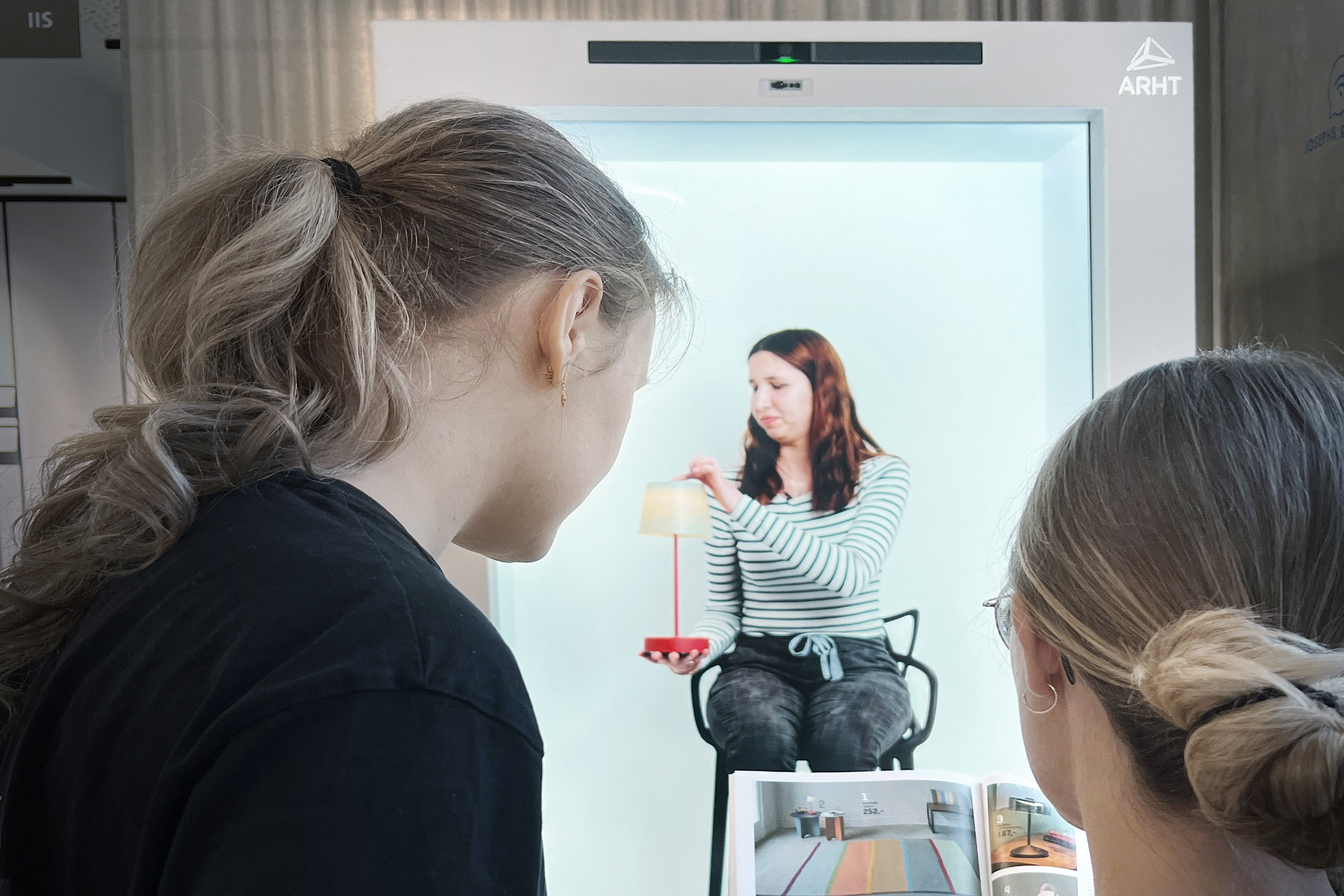 holografische-verkaufsberatung-cairo-02-2400x1600